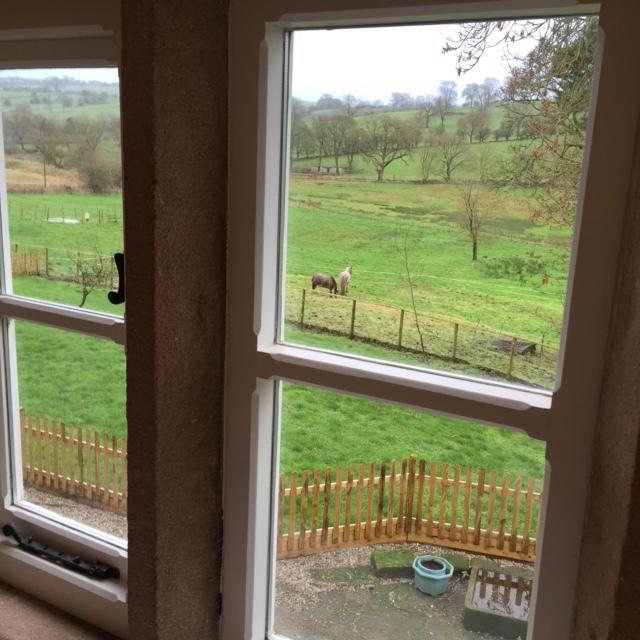 Elton Gratton Grange Farm Bed & Breakfast エクステリア 写真