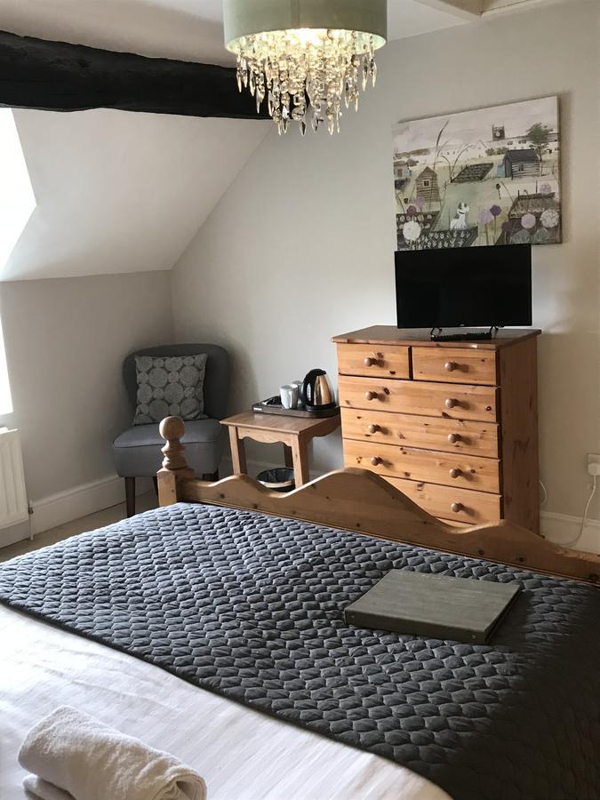 Elton Gratton Grange Farm Bed & Breakfast エクステリア 写真