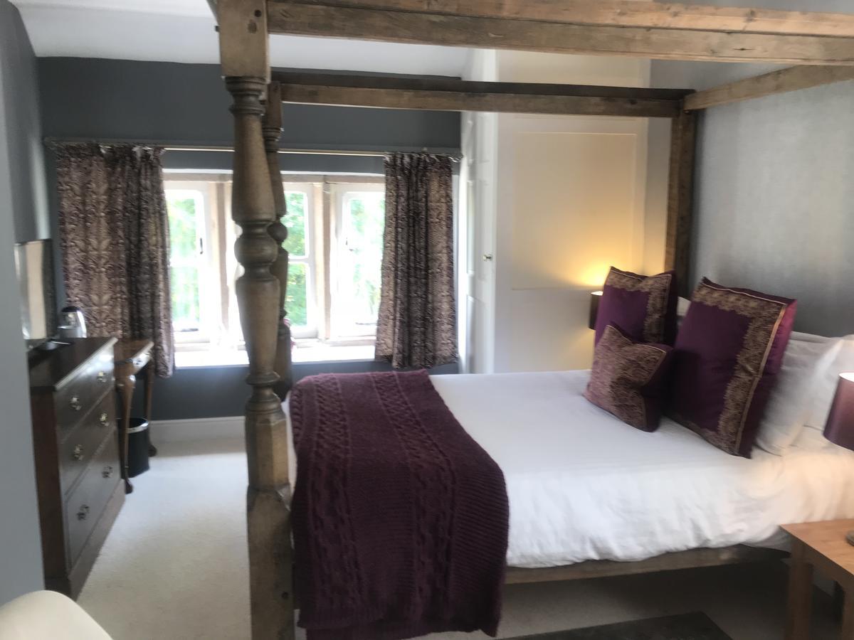 Elton Gratton Grange Farm Bed & Breakfast エクステリア 写真