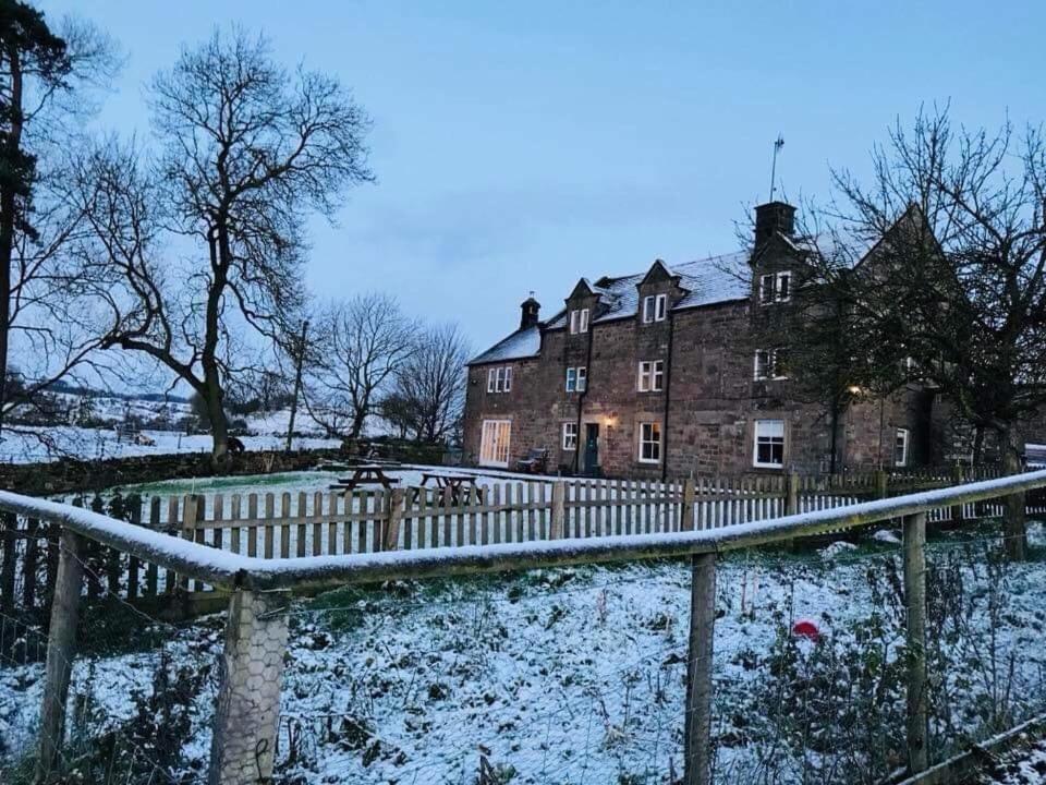 Elton Gratton Grange Farm Bed & Breakfast エクステリア 写真