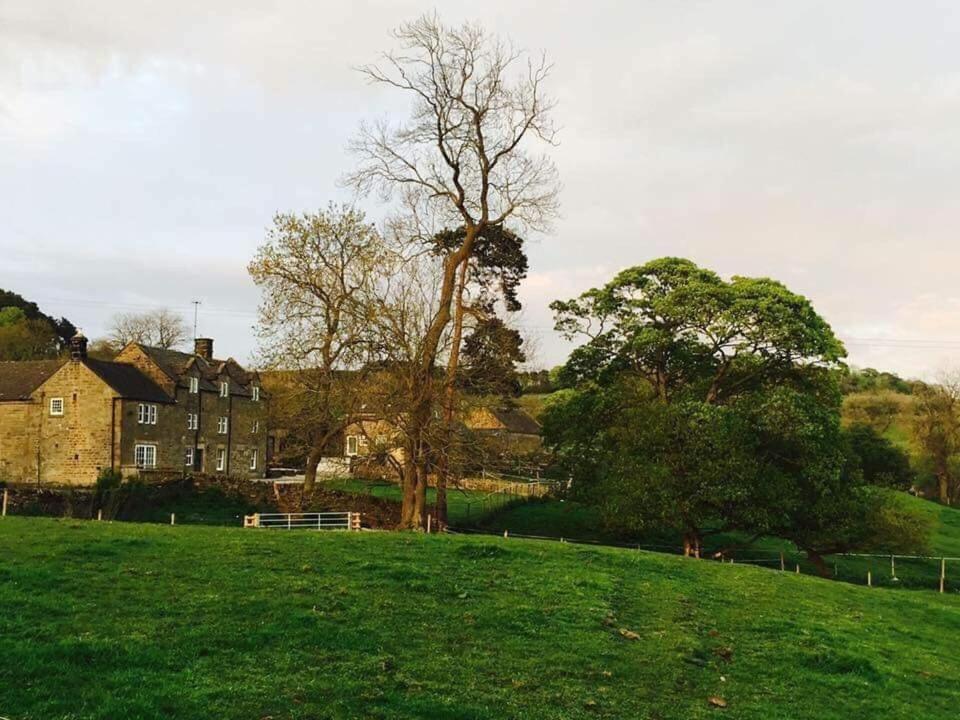 Elton Gratton Grange Farm Bed & Breakfast エクステリア 写真