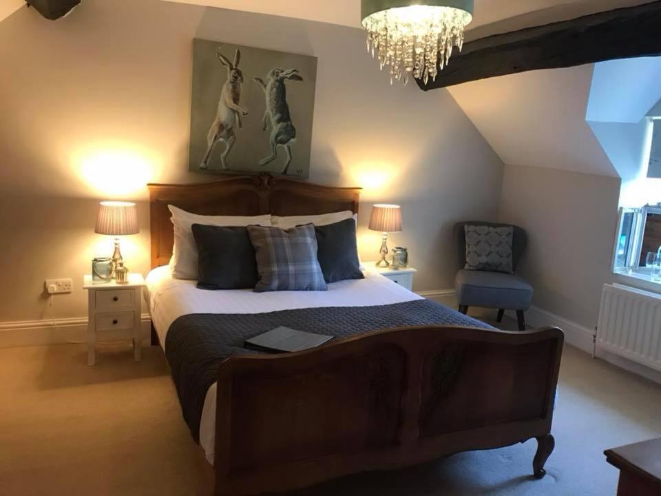 Elton Gratton Grange Farm Bed & Breakfast エクステリア 写真